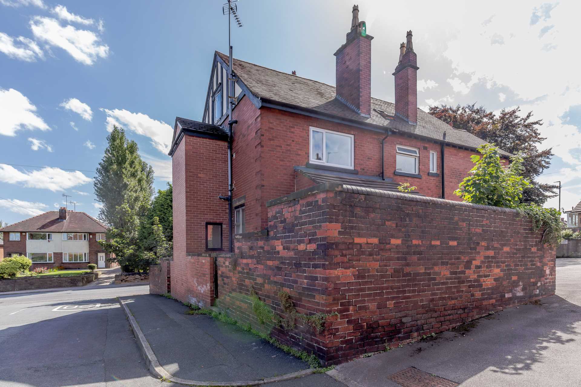 Crossland Road, Churwell, Morley, Leeds, West Yorkshire, LS27 7QA